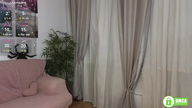 Charlotte wow online show from November 21, 2025, 10:09 pm