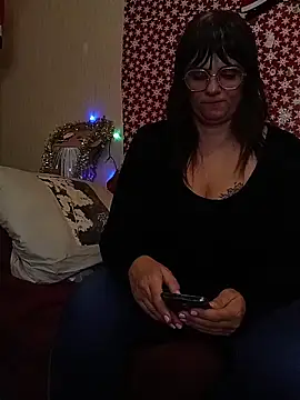 cricrimodele online show from December 17, 2025, 4:45 pm