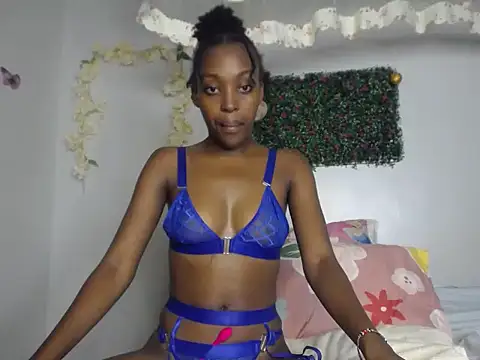 coco-bela online show from December 21, 2024, 5:47 am