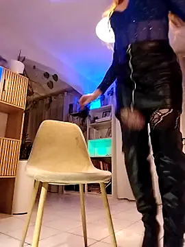 Luna Kitanna online show from February 2, 2025, 6:36 am