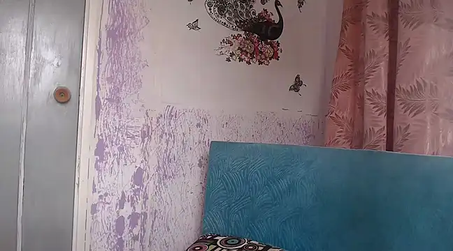 Snapshot of Lilly_macflyy chatting on March 18, 2025, 6:28 pm Lilly macflyy online show from March 18, 2025, 6:28 pm