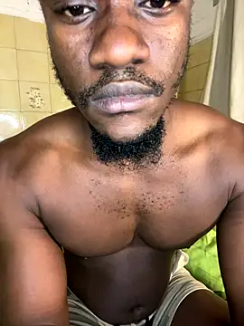 Snapshot of Pinepool21 chatting on November 18, 2025, 11:15 pm Pinepool21 online show from November 18, 2025, 11:15 pm