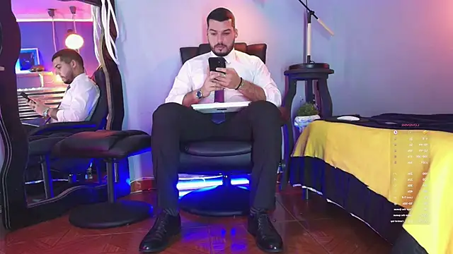 Snapshot of HenryBenso chatting on February 18, 2025, 10:05 am HenryBenso online show from February 18, 2025, 10:05 am