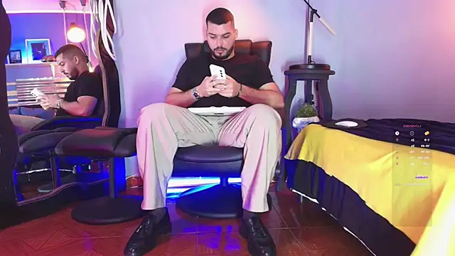 Snapshot of HenryBenso chatting on March 9, 2025, 10:30 am HenryBenso online show from March 9, 2025, 10:30 am