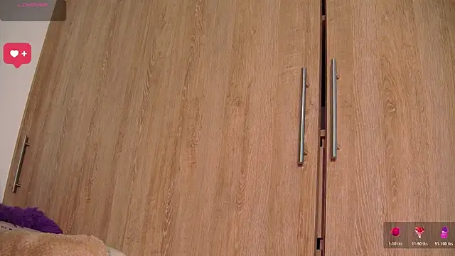 Snapshot of aidaadams chatting on February 14, 2026, 11:43 am aidaadams online show from February 14, 2026, 11:43 am