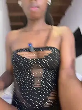 Snapshot of NicholScully chatting on April 9, 2026, 12:12 am NicholScully online show from April 9, 2026, 12:12 am