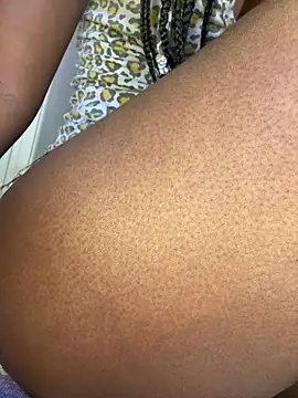 Snapshot of NicholScully chatting on April 10, 2026, 11:34 pm NicholScully online show from April 10, 2026, 11:34 pm