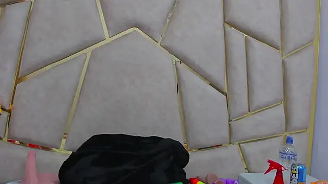 Kloe Candy1 online show from March 15, 2026, 4:41 am