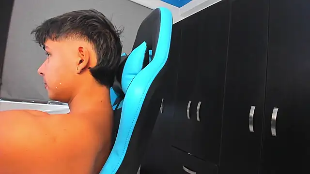 Bray Kevin online show from October 22, 2025, 5:01 pm