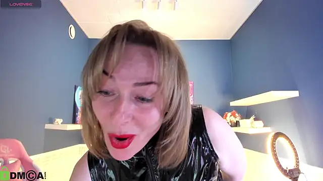 Jaqueline Richardson online show from May 11, 2026, 10:27 am