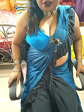 Snapshot of YR-SHIVANI chatting on November 3, 2025, 4:50 am YR-SHIVANI online show from November 3, 2025, 4:50 am