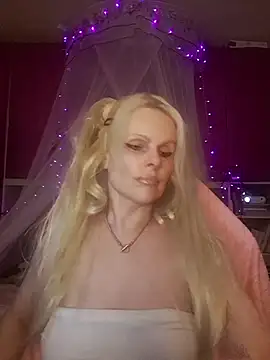 Angeldevilus online show from July 19, 2026, 12:52 am