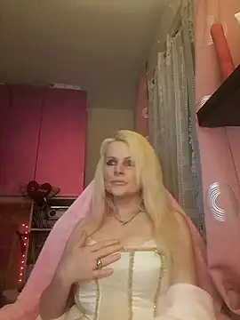 Snapshot of Angeldevilus chatting on March 23, 2025, 1:42 am Angeldevilus online show from March 23, 2025, 1:42 am