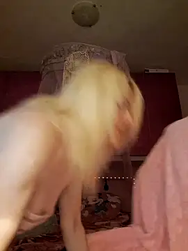 Snapshot of Angeldevilus chatting on October 4, 2025, 1:07 am Angeldevilus online show from October 4, 2025, 1:07 am