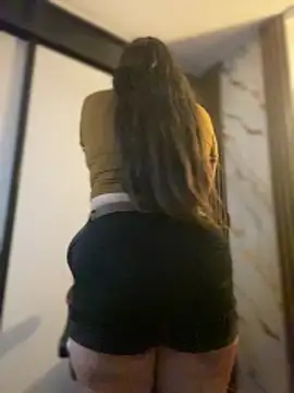 Natalia Cleark09 online show from December 13, 2025, 8:04 pm