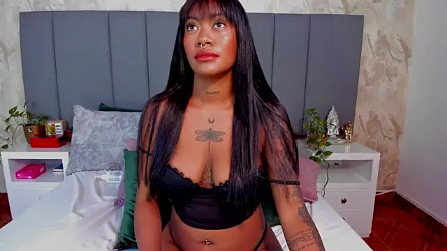 Snapshot of JulianaMiller chatting on September 25, 2025, 3:34 am JulianaMiller online show from September 25, 2025, 3:34 am