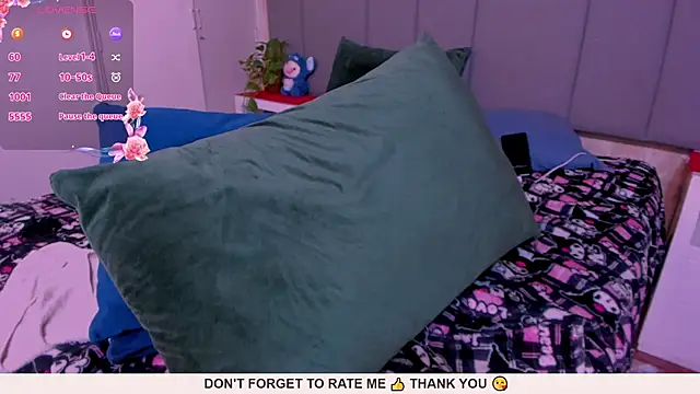 Snapshot of JulianaMiller chatting on January 28, 2025, 5:11 am JulianaMiller online show from January 28, 2025, 5:11 am