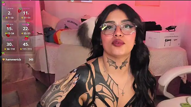 Hinataw33d01 online show from October 25, 2025, 3:49 am