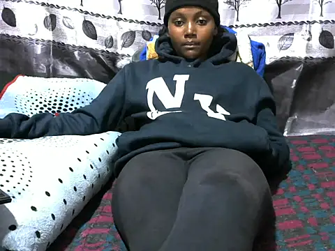 Snapshot of Sweet_kelsiey chatting on March 15, 2025, 4:21 pm Sweet kelsiey online show from March 15, 2025, 4:21 pm