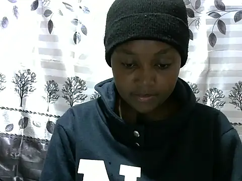 Snapshot of Sweet_kelsiey chatting on March 19, 2025, 9:05 pm Sweet kelsiey online show from March 19, 2025, 9:05 pm