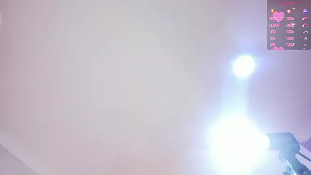 Snapshot of paulinasaeEnz chatting on April 4, 2026, 1:06 pm paulinasaeEnz online show from April 4, 2026, 1:06 pm