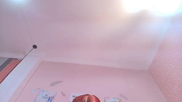 Snapshot of paulinasaeEnz chatting on February 25, 2025, 3:42 pm paulinasaeEnz online show from February 25, 2025, 3:42 pm