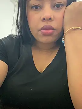 PUSHYLATE online show from November 23, 2025, 3:55 pm