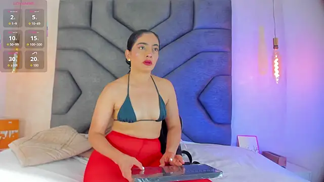 Liinda Saenz online show from May 23, 2026, 11:31 am