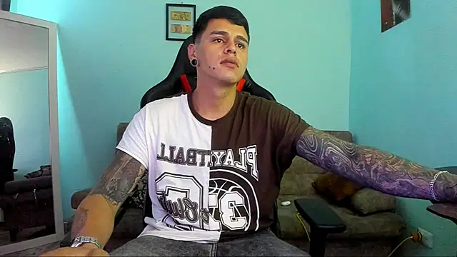 E Moon online show from December 9, 2024, 11:26 am