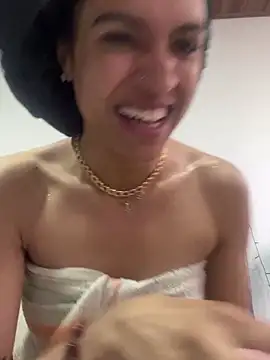 Snapshot of valentinabaez chatting on March 5, 2025, 1:39 pm valentinabaez online show from March 5, 2025, 1:39 pm