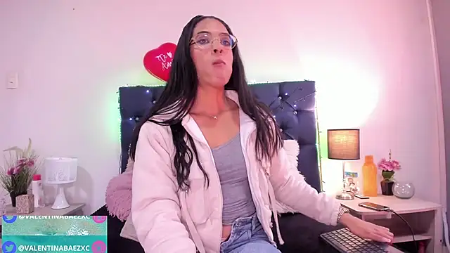 Snapshot of valentinabaez chatting on February 19, 2025, 7:26 pm valentinabaez online show from February 19, 2025, 7:26 pm