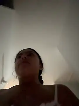 Snapshot of Nathcurly_ chatting on July 21, 2026, 2:36 am Nathcurly online show from July 21, 2026, 2:36 am