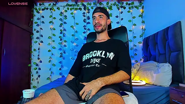 Your  hero1 online show from March 17, 2025, 2:23 pm