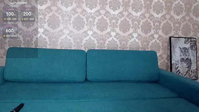 Louise Lavender online show from December 5, 2024, 4:15 am