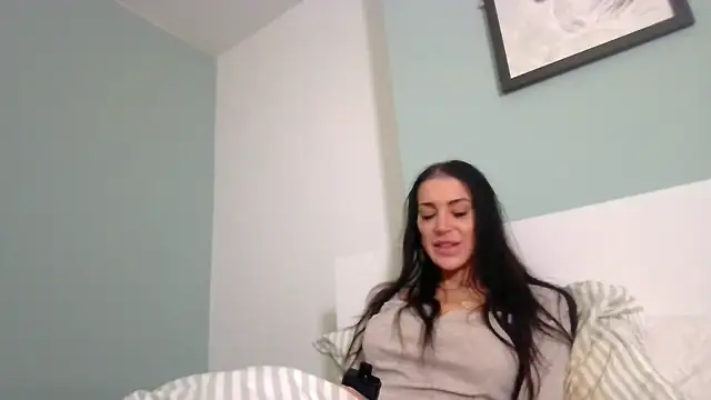 Snapshot of josiexcx chatting on November 15, 2025, 4:22 pm josiexcx online show from November 15, 2025, 4:22 pm