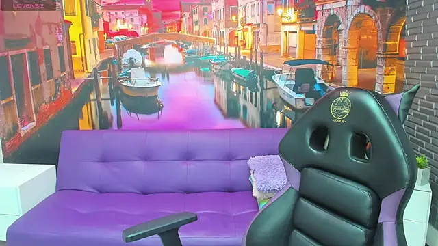 Small naughty  online show from November 14, 2025, 2:10 pm