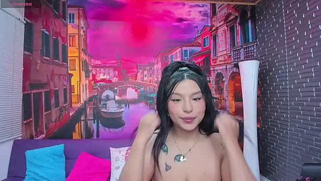 Snapshot of Small_naughty_ chatting on January 16, 2026, 2:10 pm Small naughty online show from January 16, 2026, 2:10 pm