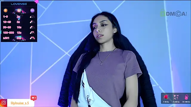 lilylouisee online show from February 20, 2026, 6:43 pm