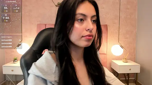 Snapshot of magic_fernanda chatting on March 12, 2025, 11:33 pm magic fernanda online show from March 12, 2025, 11:33 pm