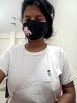 Snapshot of Anusri- chatting on April 11, 2026, 7:06 pm Anusri- online show from April 11, 2026, 7:06 pm