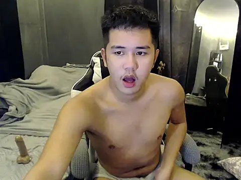 xgregor07 online show from November 5, 2025, 10:51 am