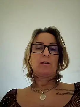 Snapshot of Steffi45 chatting on December 9, 2024, 8:11 am Steffi45 online show from December 9, 2024, 8:11 am