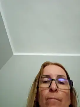 Snapshot of Steffi45 chatting on October 1, 2025, 1:26 pm Steffi45 online show from October 1, 2025, 1:26 pm