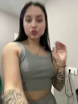 Snapshot of ellie_ssexy chatting on March 13, 2025, 6:01 pm ellie ssexy online show from March 13, 2025, 6:01 pm