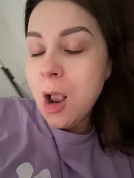 ellie ssexy online show from February 10, 2026, 5:17 am