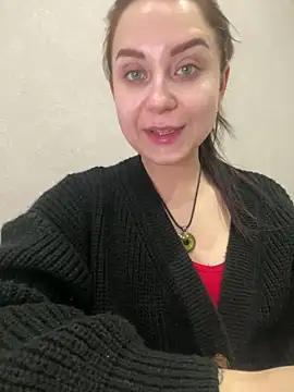 Snapshot of ellie_ssexy chatting on February 6, 2025, 4:53 am ellie ssexy online show from February 6, 2025, 4:53 am