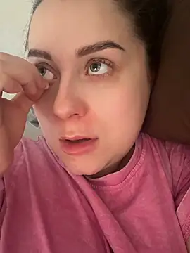 ellie ssexy online show from February 18, 2026, 5:27 am