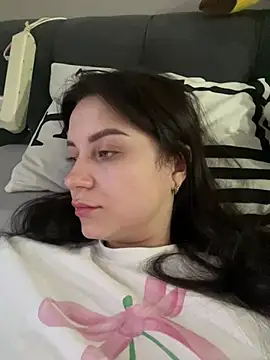 Snapshot of ellie_ssexy chatting on March 18, 2025, 4:18 am ellie ssexy online show from March 18, 2025, 4:18 am
