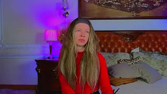 Snapshot of Real_Tini chatting on January 9, 2026, 6:20 am Real Tini online show from January 9, 2026, 6:20 am