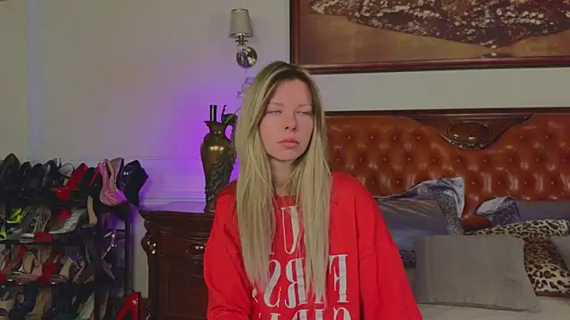 Snapshot of Real_Tini chatting on February 28, 2026, 7:08 am Real Tini online show from February 28, 2026, 7:08 am